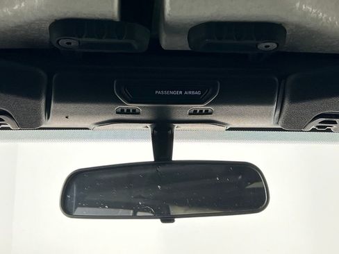 Used 2018 Jeep Wrangler Unlimited Sport S image 18