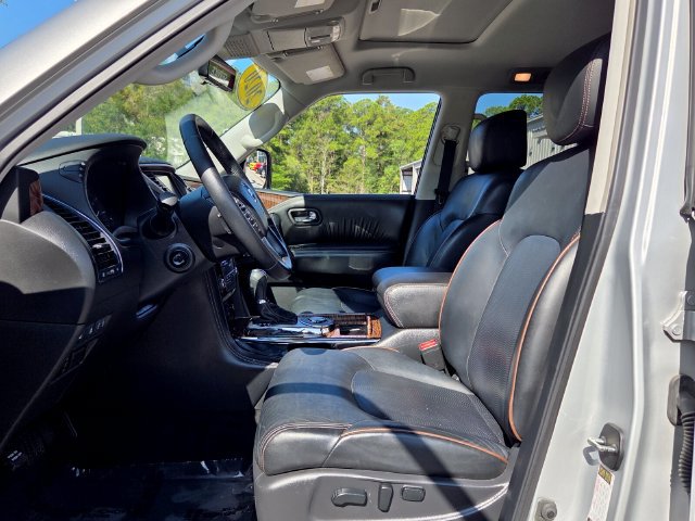 Used 2020 Nissan Armada Platinum w/ Captain's Chairs Package RWD image 9
