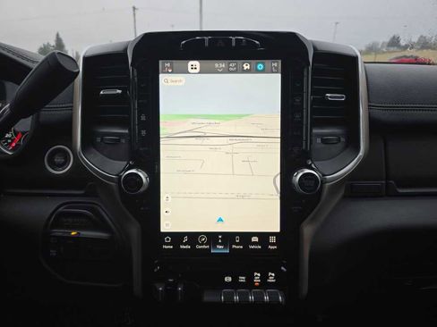 Used 2023 RAM 3500 Laramie image 13