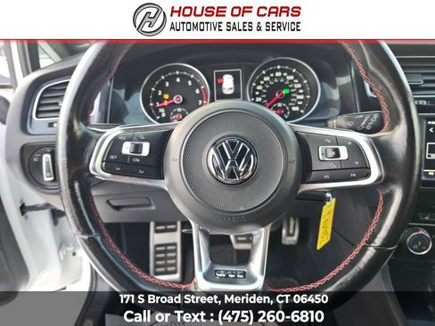 Used 2017 Volkswagen GTI S image 11