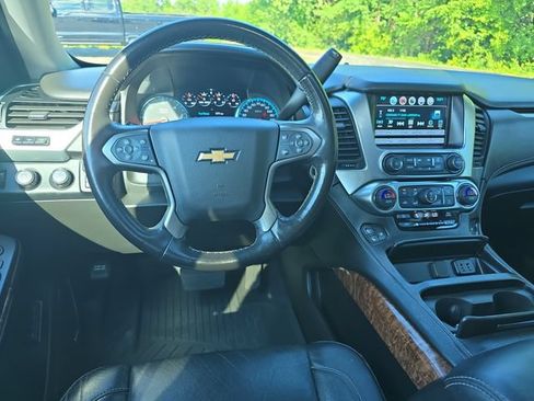 Used 2019 Chevrolet Tahoe Premier AWD/4WD image 21