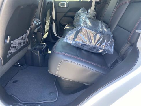 New 2026 Jeep Gladiator Rubicon image 9