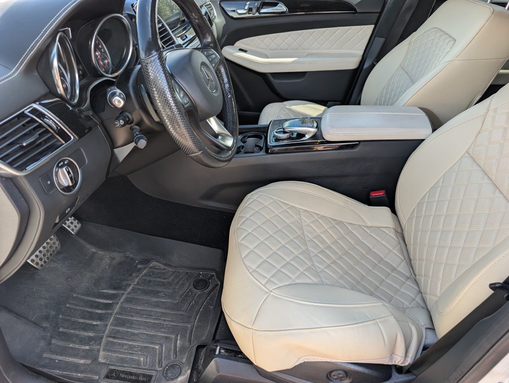 Certified 2017 Mercedes-Benz GLE 43 AMG 4MATIC image 11