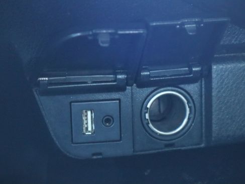 Used 2019 Toyota Camry SE image 67