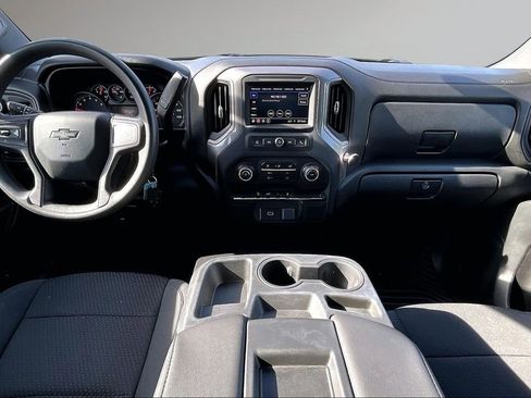 Used 2020 Chevrolet Silverado 1500 Custom Trail Boss w/ Custom Convenience Package AWD/4WD image 8