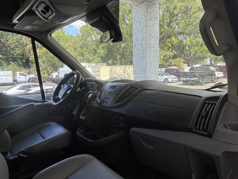 Used 2017 Ford Transit 350 XL RWD image 28