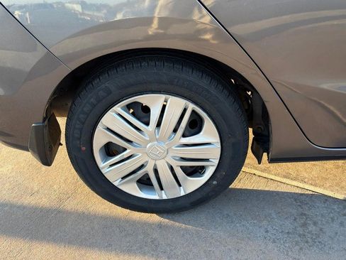 Used 2020 Honda Fit LX image 6