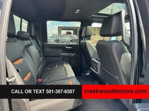 Used 2020 GMC Sierra 2500 AT4 w/ AT4 Premium Package AWD/4WD image 13