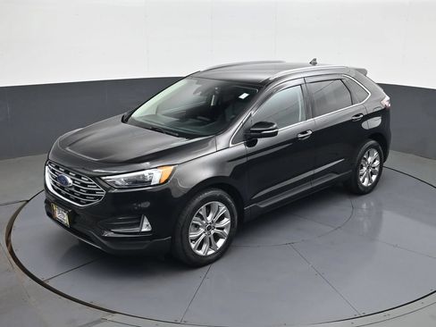 Used 2024 Ford Edge Titanium AWD/4WD image 14
