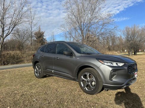 Used 2024 Ford Escape ST-Line image 16