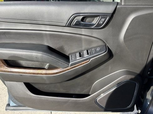 Used 2019 Chevrolet Tahoe LS image 12
