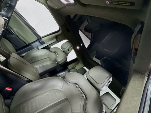 Used 2022 Rivian R1T Adventure image 14