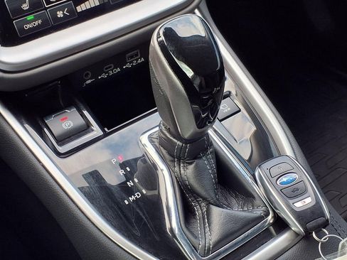 Certified 2024 Subaru Outback Onyx Edition XT image 7