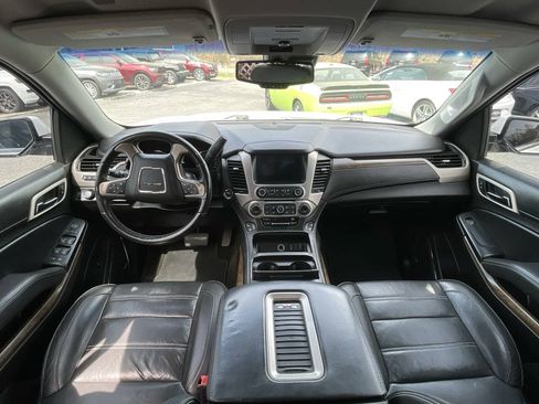Used 2018 GMC Yukon Denali RWD image 13