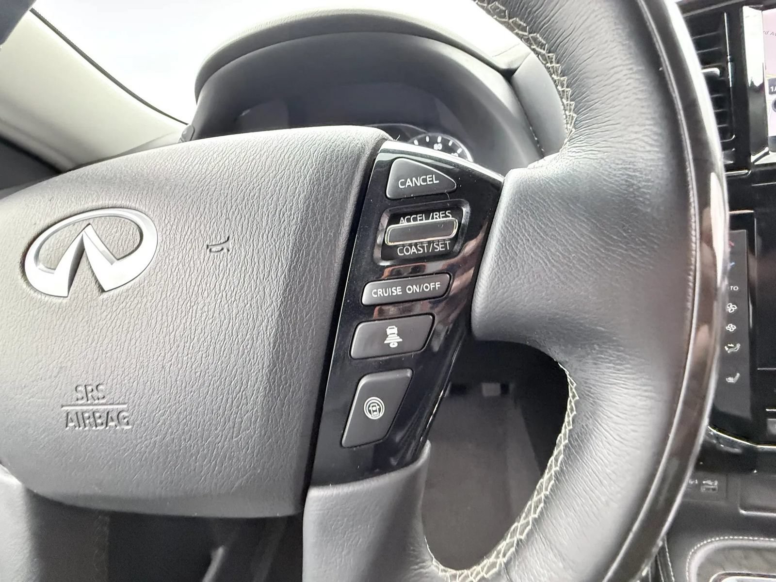 Used 2021 INFINITI QX80 Luxe AWD/4WD image 18