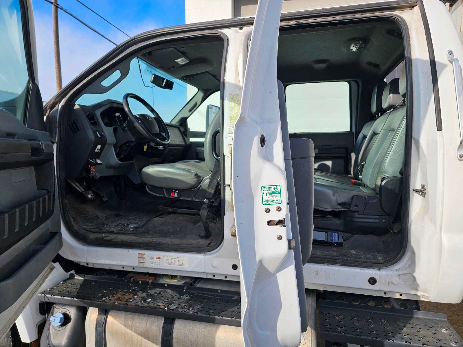 Used 2021 Ford F750 2WD Crew Cab Super Duty image 13