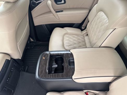 Used 2023 Nissan Armada Platinum w/ Captain's Chairs Package image 19
