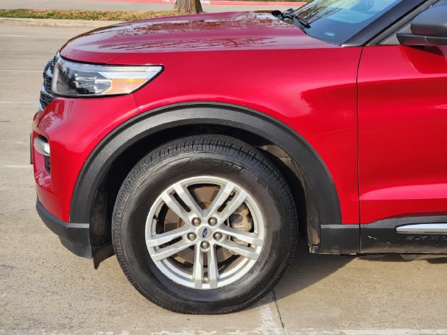 Used 2020 Ford Explorer XLT w/ Equipment Group 202A RWD image 8