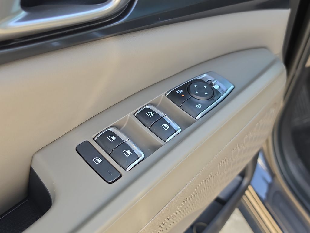 New 2027 Kia Carnival LXS FWD image 20