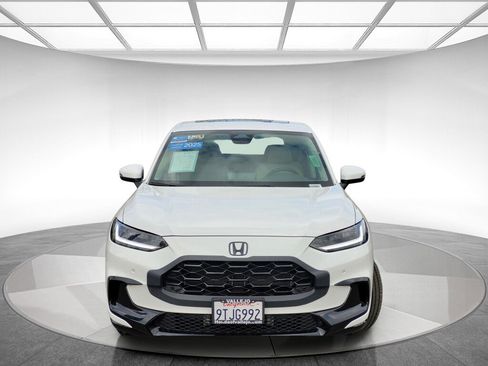 Certified 2025 Honda HR-V EX-L image 8