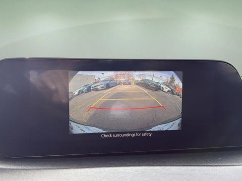 Used 2024 MAZDA MAZDA3 s image 21