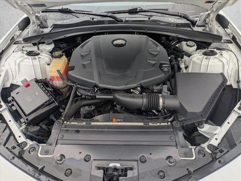 Used 2019 Chevrolet Camaro LT image 19