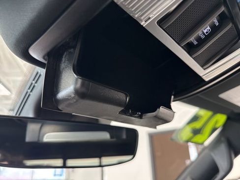 Used 2025 RAM 1500 Laramie image 60