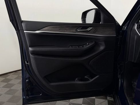 New 2026 Jeep Grand Cherokee L Limited AWD/4WD image 13