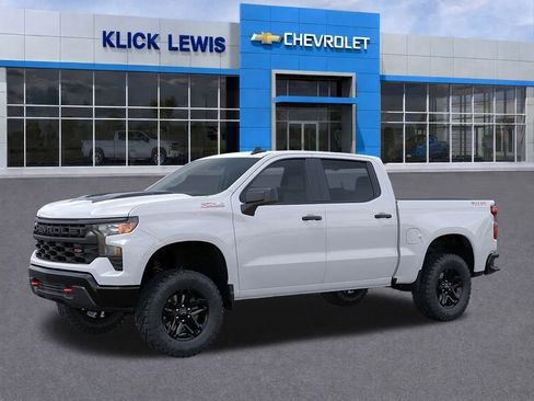 New 2026 Chevrolet Silverado 1500 Custom Trail Boss image 2