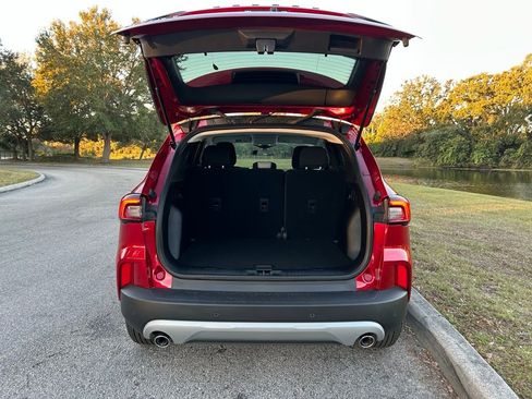 Used 2025 Ford Escape Active w/ Tech Pack #1 image 10