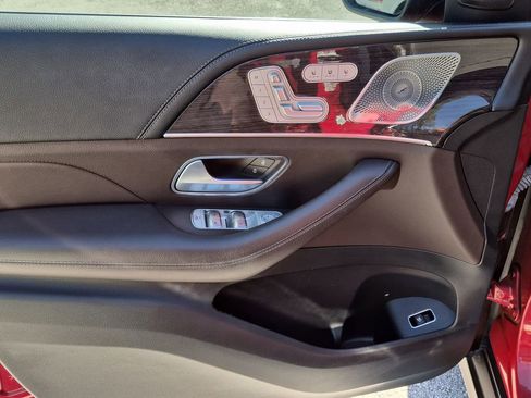 Used 2021 Mercedes-Benz GLE 350 w/ Premium Package image 18