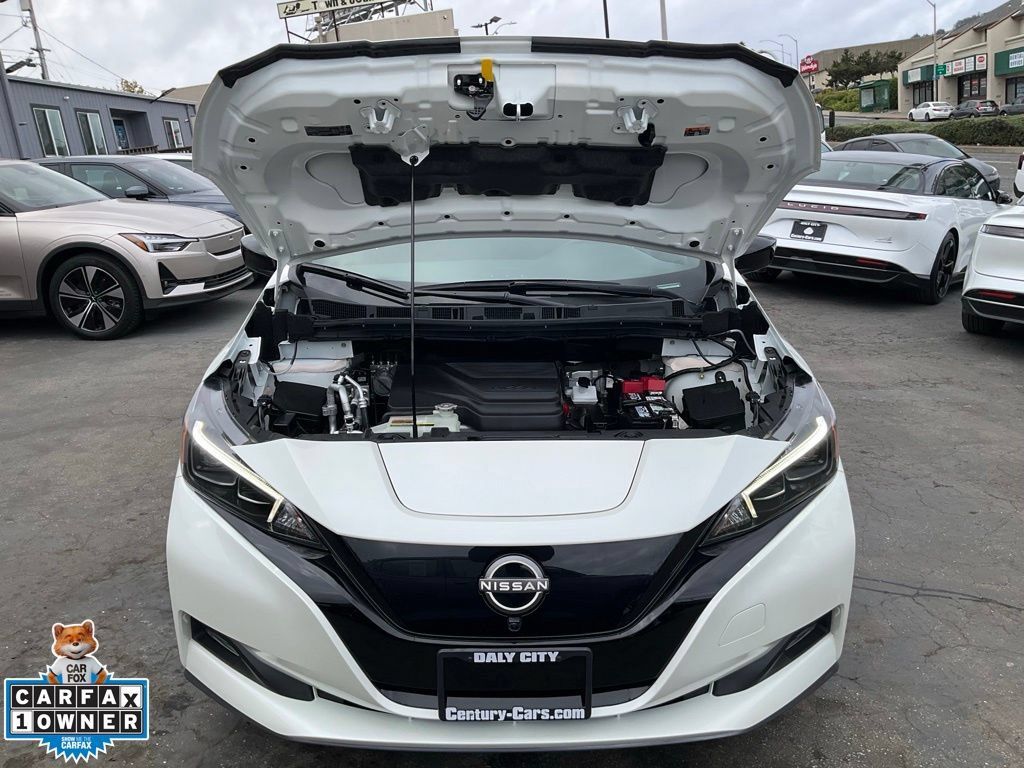 Used 2025 Nissan Leaf SV Plus FWD image 12