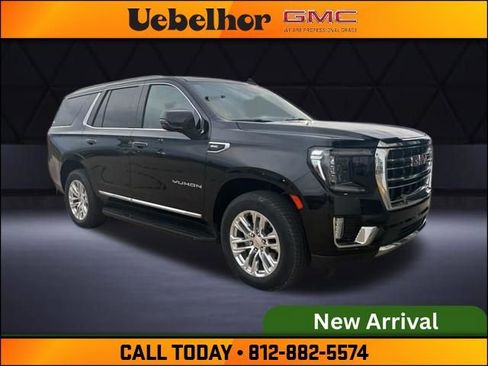 Used 2021 GMC Yukon SLT w/ SLT Luxury Plus Package image 2