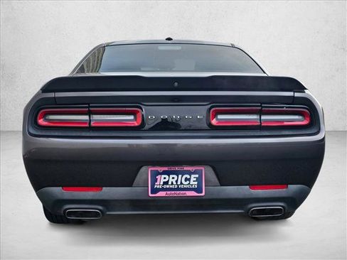 Used 2017 Dodge Challenger SXT w/ Blacktop Package image 4