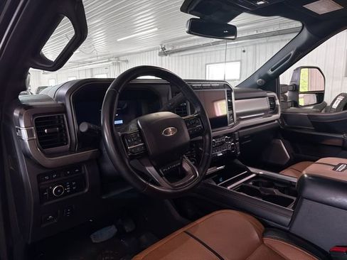 Used 2024 Ford F450 Platinum AWD/4WD image 8