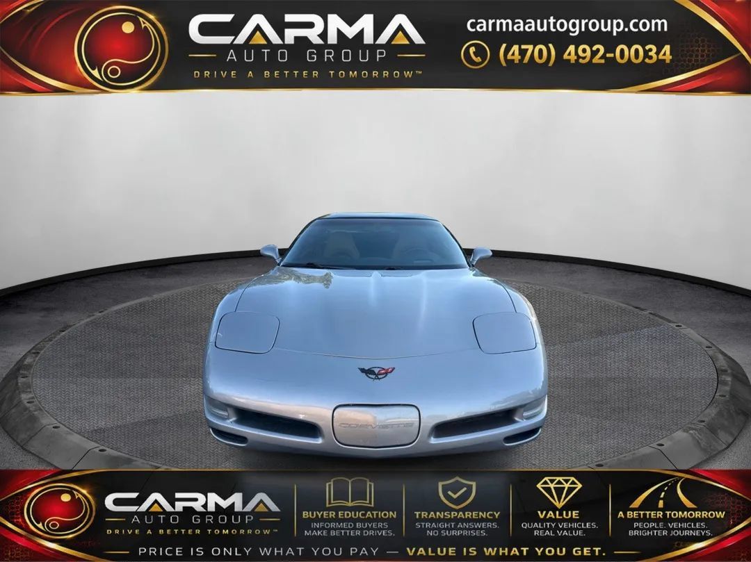 Used 2001 Chevrolet Corvette Coupe w/ Preferred Equipment Group2 RWD image 8