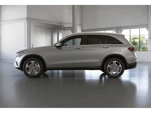 Certified 2022 Mercedes-Benz GLC 300 4MATIC image 44