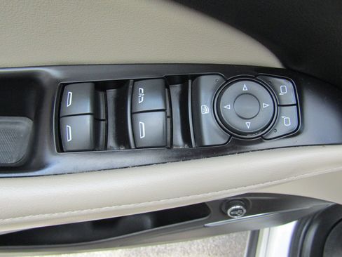 Used 2020 Buick Enclave Essence w/ Trailering Package, 5000 lbs. FWD image 20