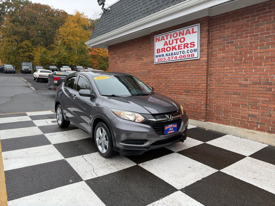 Used 2017 Honda HR-V LX image 1