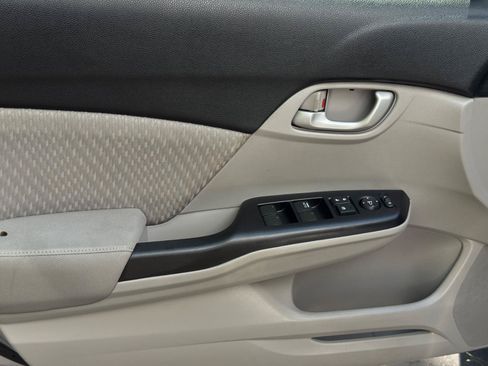 Used 2015 Honda Civic LX image 14