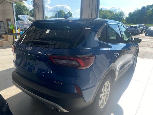 Used 2023 Ford Escape Active w/ Tech Pack #2 AWD/4WD image 4