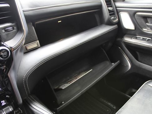 Used 2019 RAM 1500 Limited RWD image 21