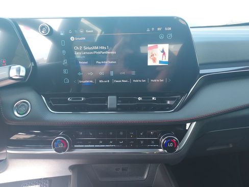 New 2027 Chevrolet Equinox RS w/ Convenience Package III AWD/4WD image 21