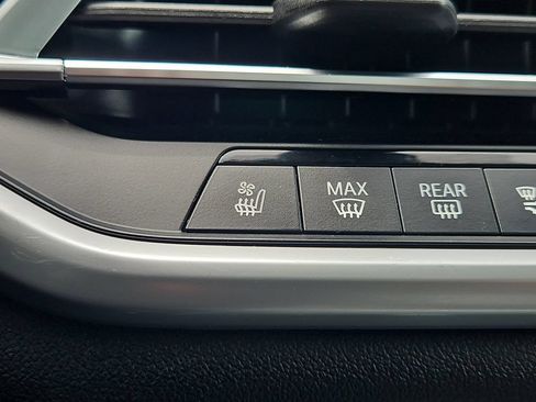 Used 2023 BMW X5 M50i w/ Executive Package AWD/4WD image 23