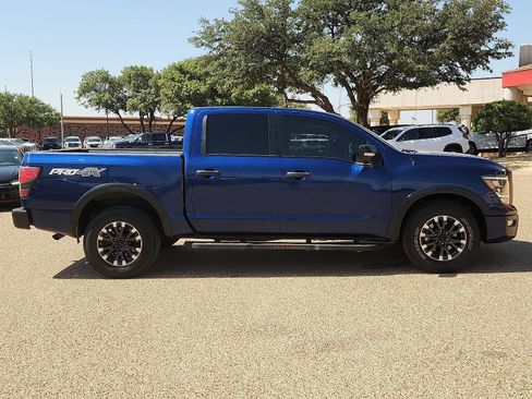 Used 2021 Nissan Titan PRO-4X w/ Pro-4x Convenience Package AWD/4WD image 5