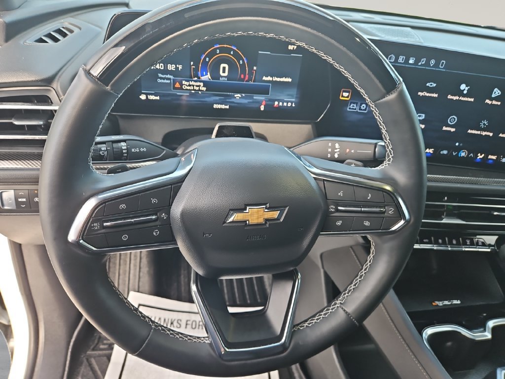 Certified 2025 Chevrolet Traverse High Country FWD image 13