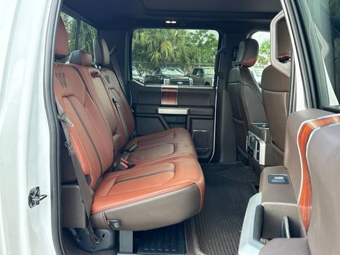 Used 2021 Ford F250 King Ranch w/ King Ranch Ultimate Package AWD/4WD image 33