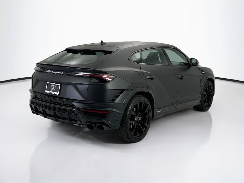 Used 2023 Lamborghini Urus S AWD/4WD image 5