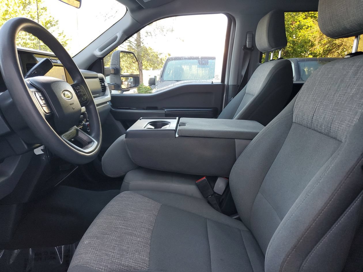 Used 2025 Ford F250 XLT AWD/4WD image 19