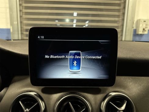 Used 2019 Mercedes-Benz GLA 250 4MATIC image 20